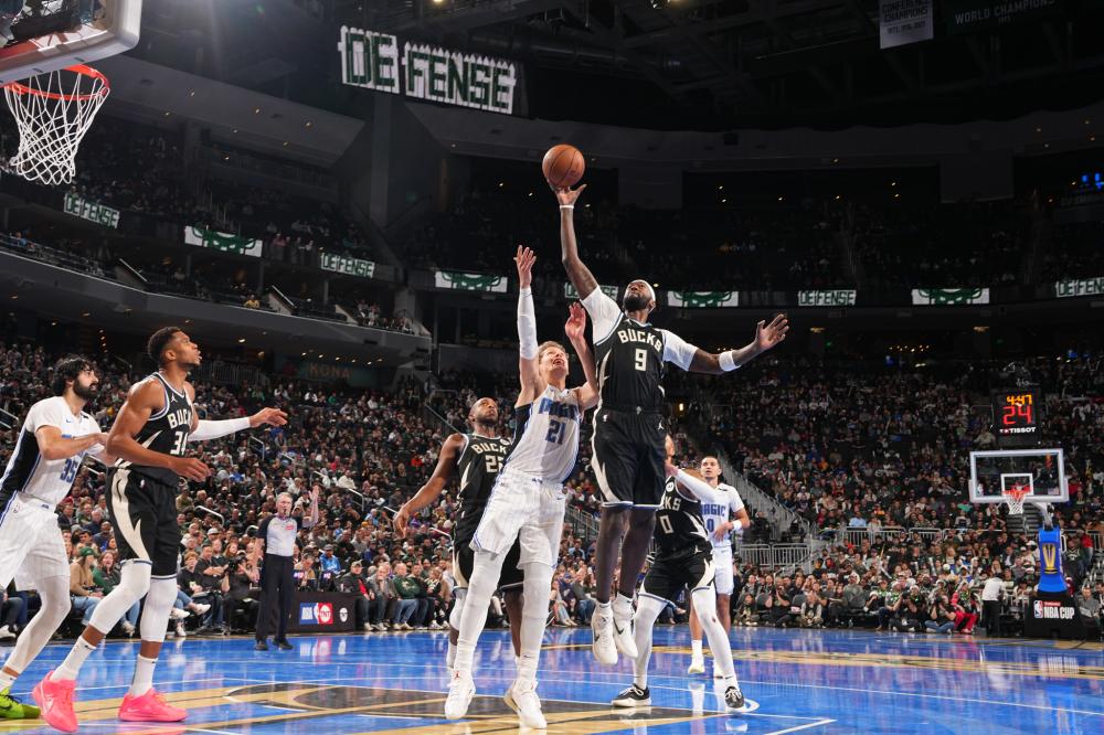 赛中濒于热 赛中濒于热