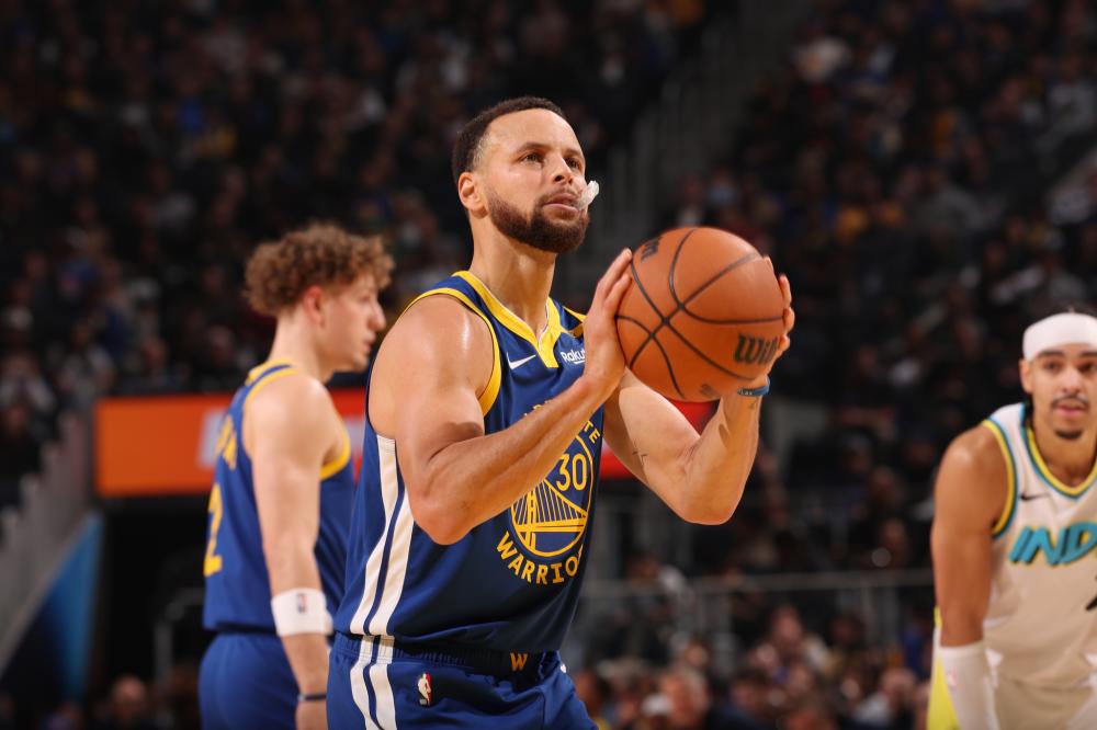 而是在比赛 而是在比赛