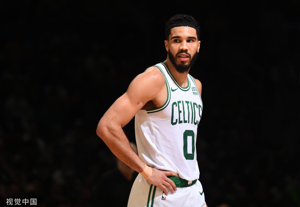 在詹姆斯复 在詹姆斯复