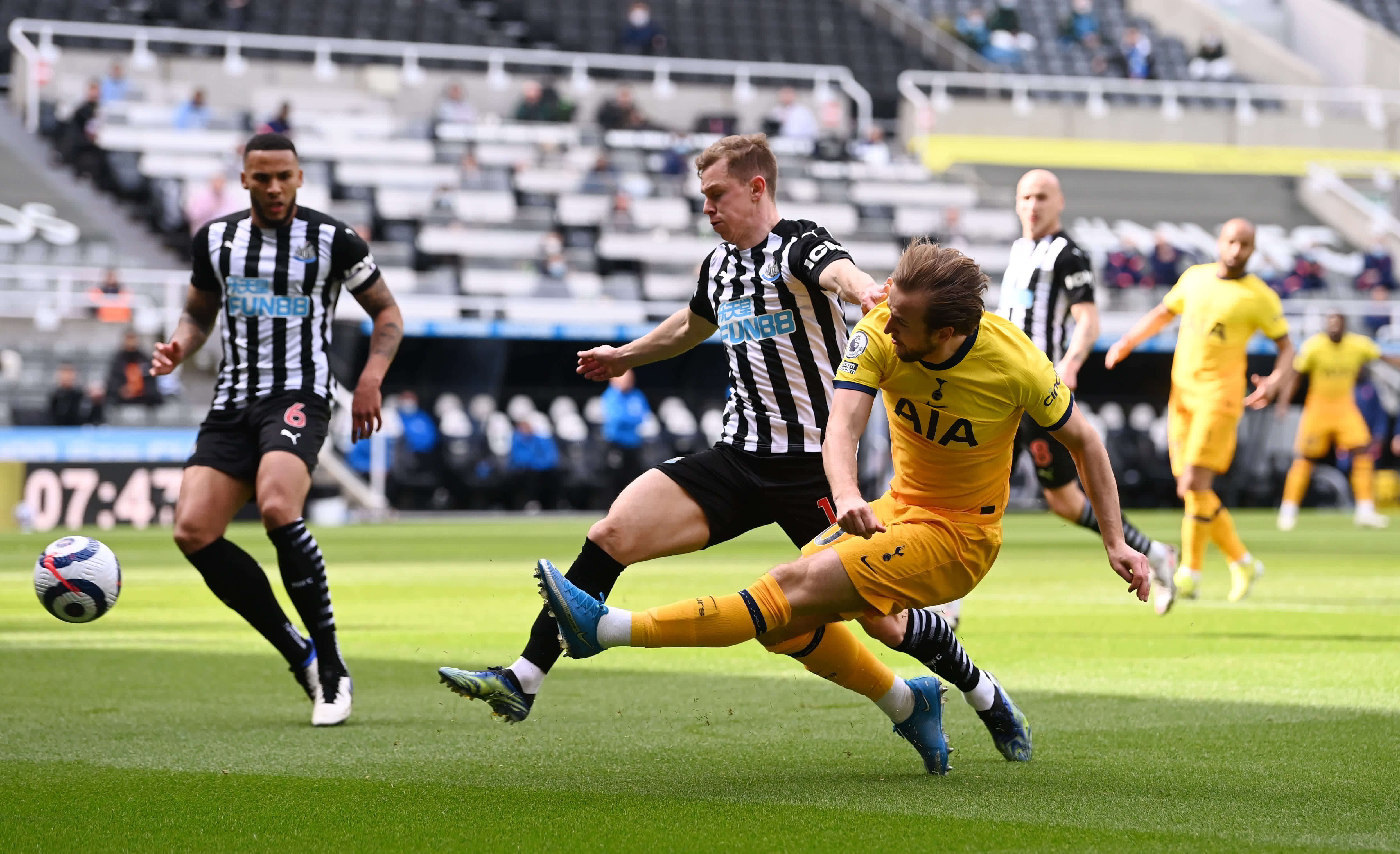 与此同时 与此同时